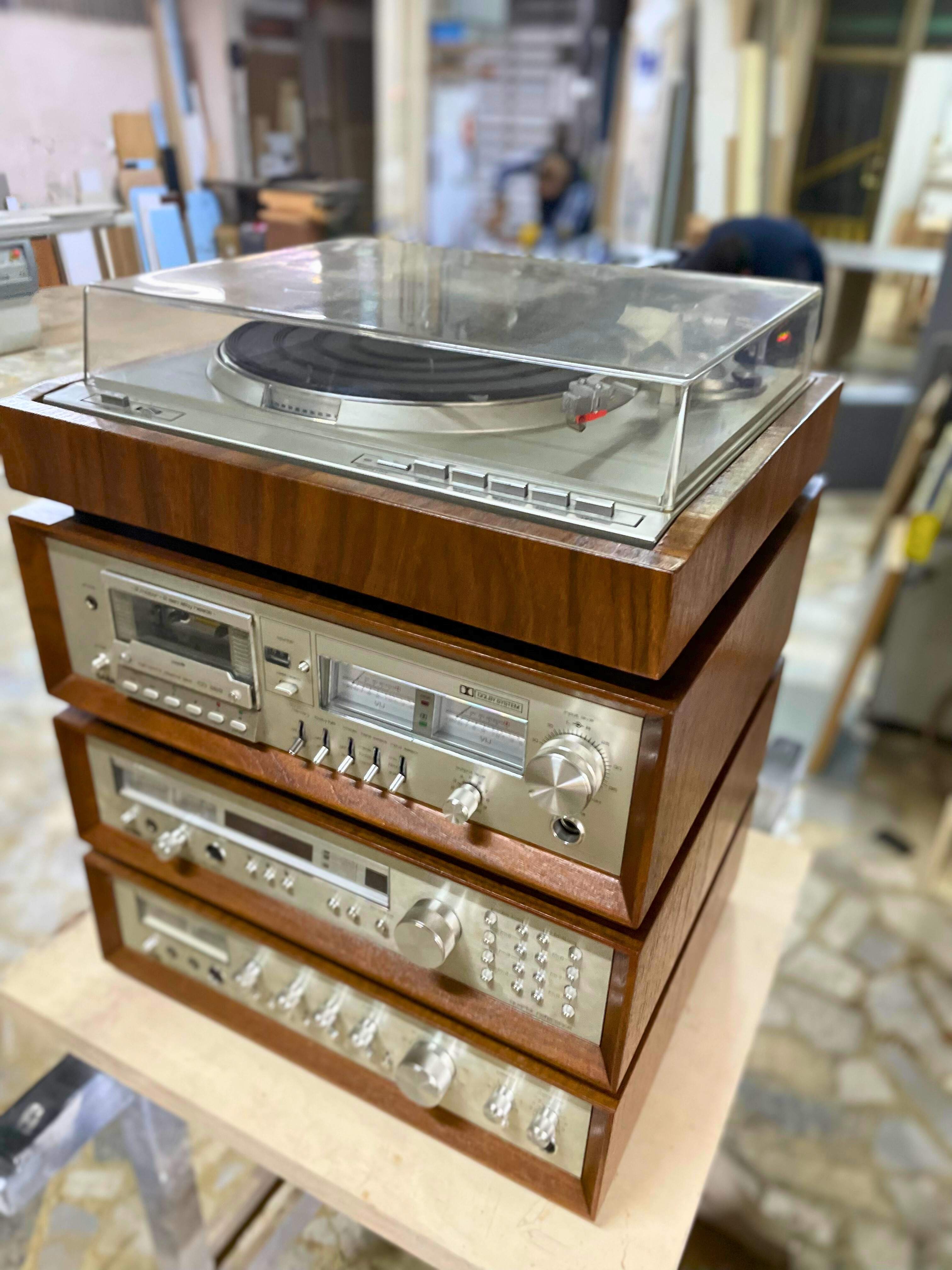 Vintage Cihazlara Ahşap Kasa