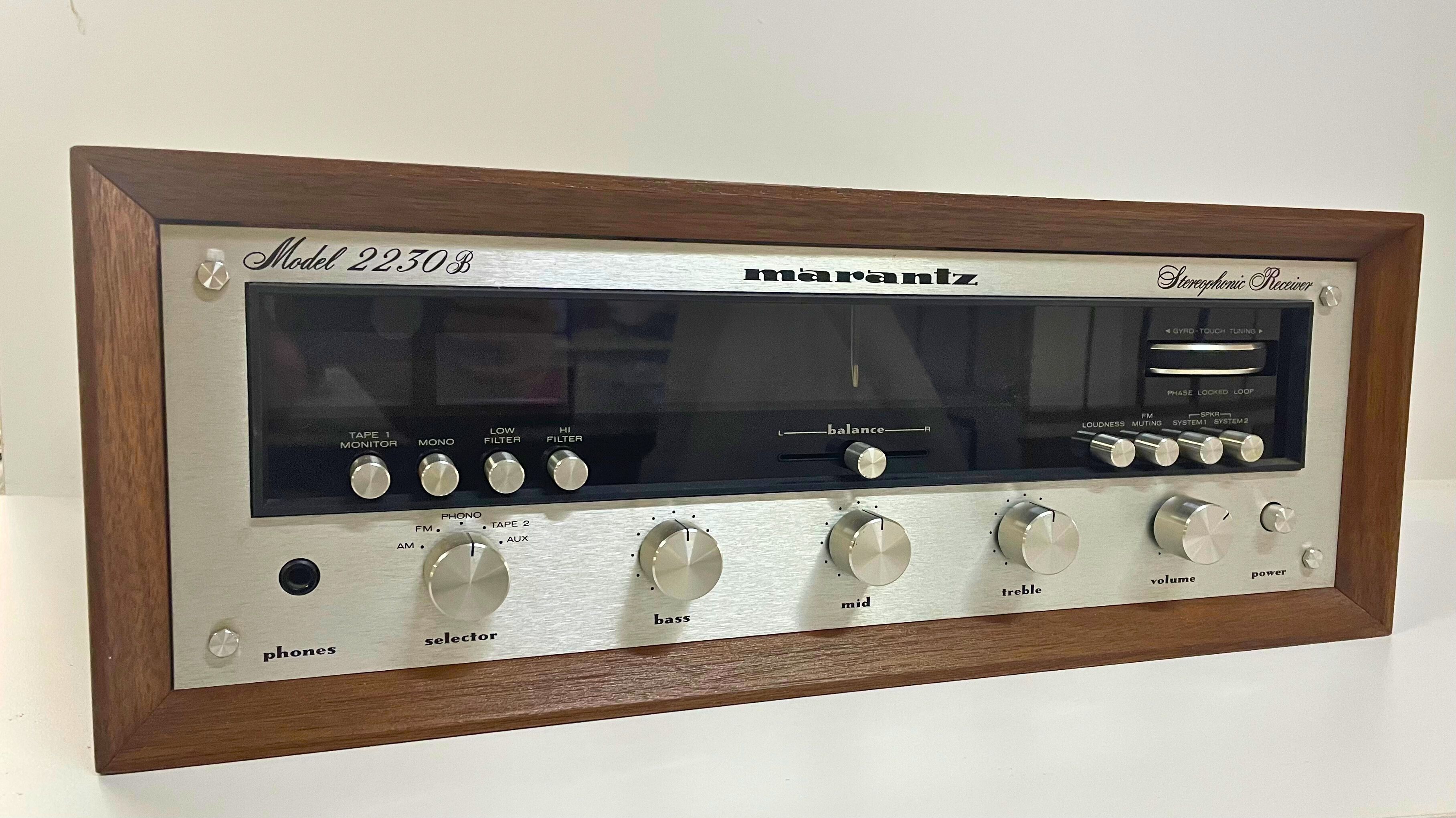 Vintage Cihazlara Ahşap Kasa